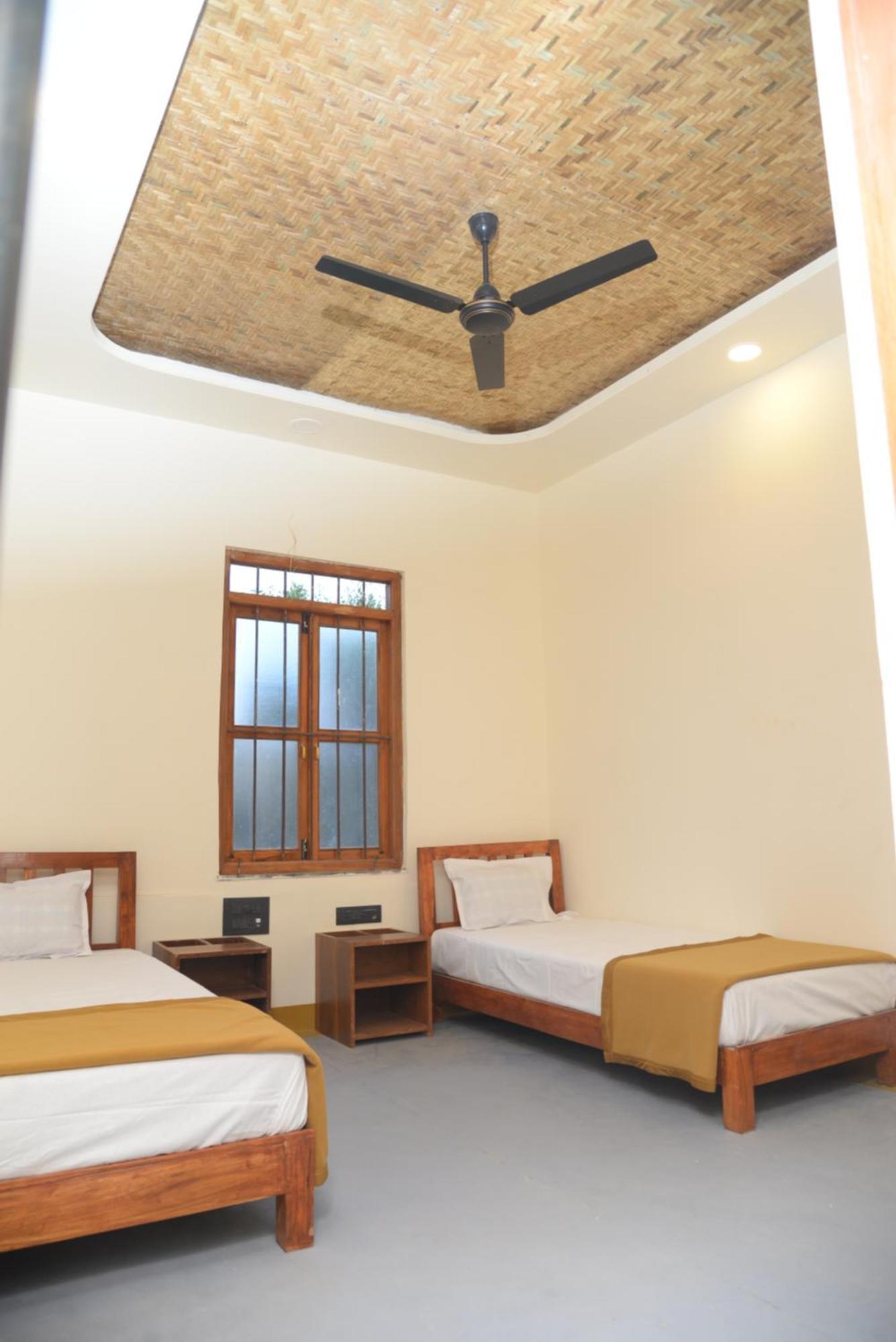 Hotel Tapasya Health & Wellness Jaysingpur Exterior foto